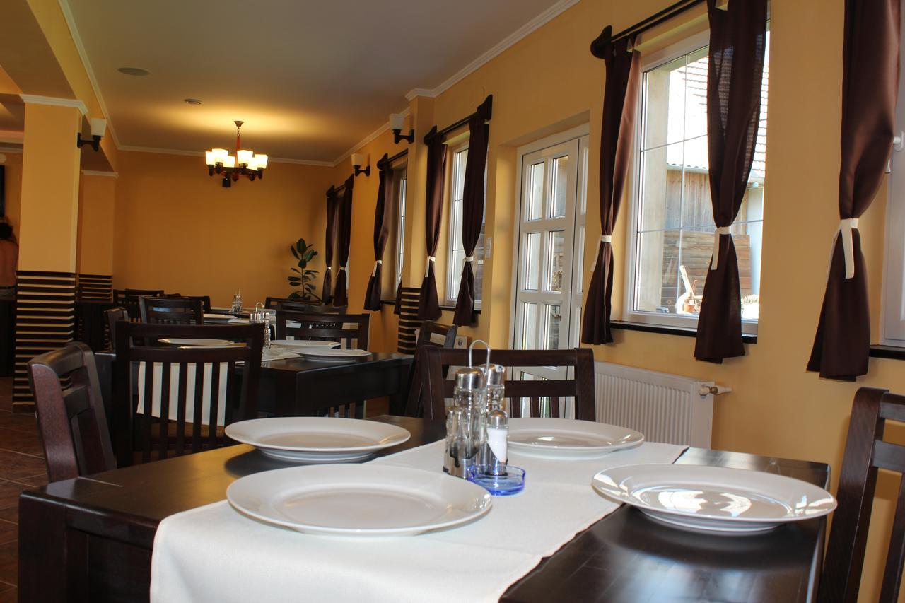 Gyongyvirag Panzio Bed & Breakfast Turia Exterior photo
